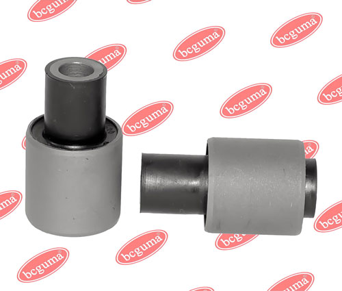 Сайлентблок поперечного важеля задньої підвіски задній